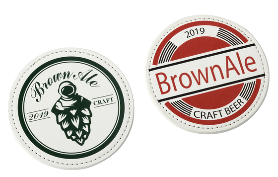 Sottocosti per bevande assorbenti in materiale multicolore di sughero / PU per la disposizione di tavoli colorati