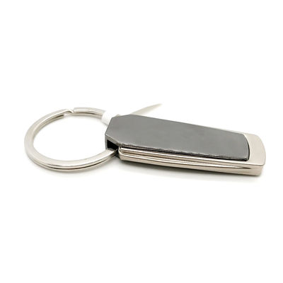 Porta chiavi in metallo nero per pistole a confezione in polibag individuale disponibile per OEM/ODM