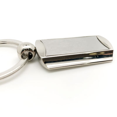Tenitore per portachiavi in metallo disponibile come foto con borsa individuale