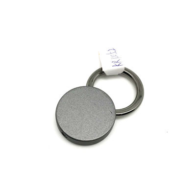 Prezzo buono Porta chiavi in metallo personalizzato porta chiavi in metallo Nome del porta chiavi in poliborsa individuale in linea