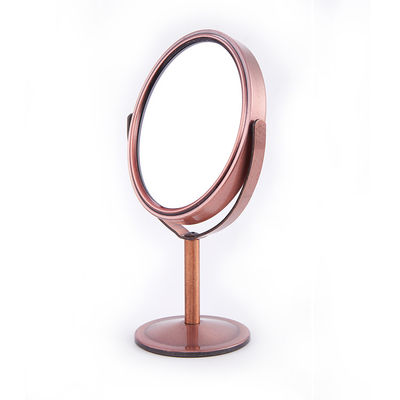 Prezzo buono Specchio da tavolo cosmetico rotante a 360 gradi con ingrandimento 2X e funzionalità LED in linea