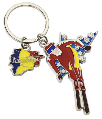 Prezzo buono Portachiavi in metallo personalizzato a forma carina con logo placcato per prodotti in plastica in linea