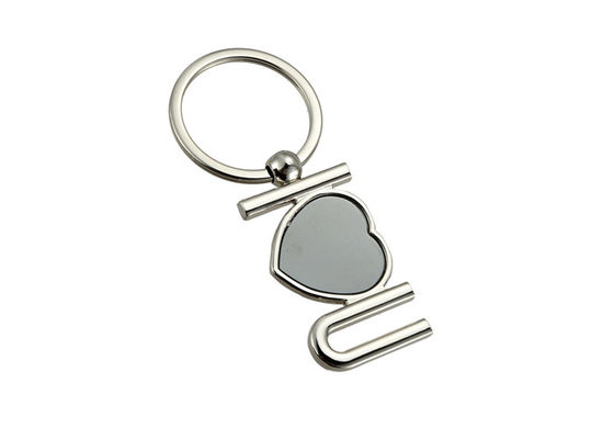 Prezzo buono Catena chiave Logo Laser Engraving Key Holder su ordinazione del cuore del metallo sveglio di forma in linea
